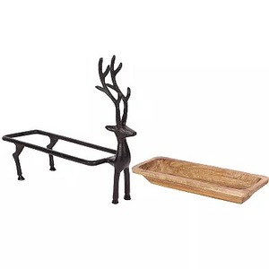 Plateau de service rustique en bois en forme de cerf, plateau décoratif pour collations en forme de renne, centre de table de Noël - Product Image 2
