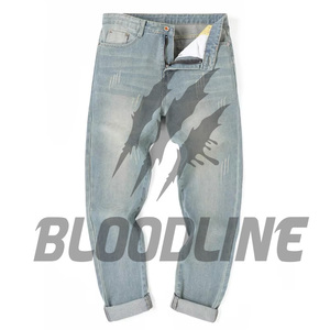 Jeans de Pierna Recta Azul Claro para Hombre BLOODLINE, Estilo Casual, Desgastados y Estampados, de Algodón, Cintura Media, para Primavera - Product Image 5