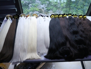Cheveux bruts vietnamiens Pointe plate Extensions de cheveux à la kératine Fournisseurs de fabrication Cheveux humains blonds frais et blonds chauds - Product Image 5