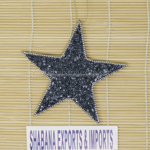 Décoration de Noël faite à la main de l'Inde perles de paillettes de verre noir ornements décorations suspendues d'arbre pour la saison de Noël festive - Product Image 1