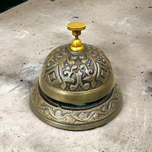 Campana de Mesa Elegante de Aluminio Repujado con Diseño Decorativo, Ligera y Multiusos para Escritorio, Mostrador, Oficina, Hogar y Exhibición - Product Image 6