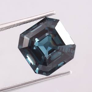 Turmalina Azul Verde de Mozambique, Corte Octogonal, Gema Suelta Sintética Creada en Laboratorio, Alta Calidad AA+, Grado Joyería de Lujo, Forma de Pera - Product Image 1