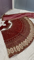 Lehenga Choli en Soie Rouge Traditionnel de Rangoon, Broderie Lourde et Paillettes, pour Mariage, Bal de Promo, Tenue de Soirée, Designer Indien, Longueur Ras du Sol