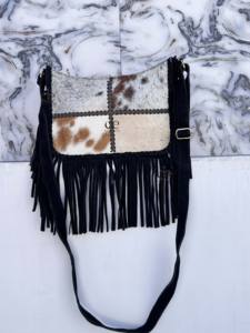 Sac bandoulière en cuir à franges de fourrure de vache, patchs en fourrure de vache, sac à main en cuir de vachette, sacs à bandoulière tendance style gypsy, vente en gros - Product Image 5