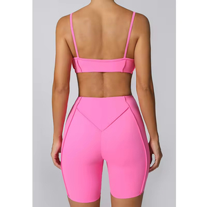 Ensemble de yoga deux pièces pour femme, qualité supérieure, respirant, sans couture, coupe ajustée, avec short et soutien-gorge de sport - Product Image 3