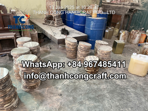 Support à gâteau en bois naturel fait à la main de qualité supérieure en gros artisanat écologique pour les distributeurs - Product Image 3