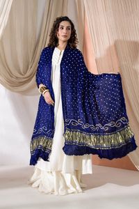 Purple Embroidered <b>Shawl</b> With Gold Border Traditional <b>Indian</b> Ethnic Scarf For Women Wedding Engagement Wear - Product Image 3