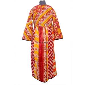 Vestido maxi kantha de algodón estampado de lujo para mujer, moderno, para fiesta, con cuello redondo, manga tres cuartos abullonada, estilo étnico fusion. - Product Image 6