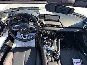 2024 MX-5 Miata RF Grand Touring Listo para Envío - Product Image 3