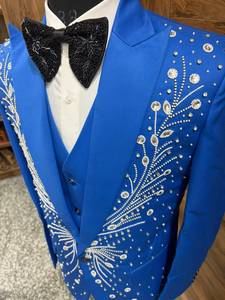 Costume de mariage bleu royal pour homme avec embellissements en cristal |   Ensemble de smoking pour marié en 3 pièces |   Costume de bal formel sur mesure - Product Image 4