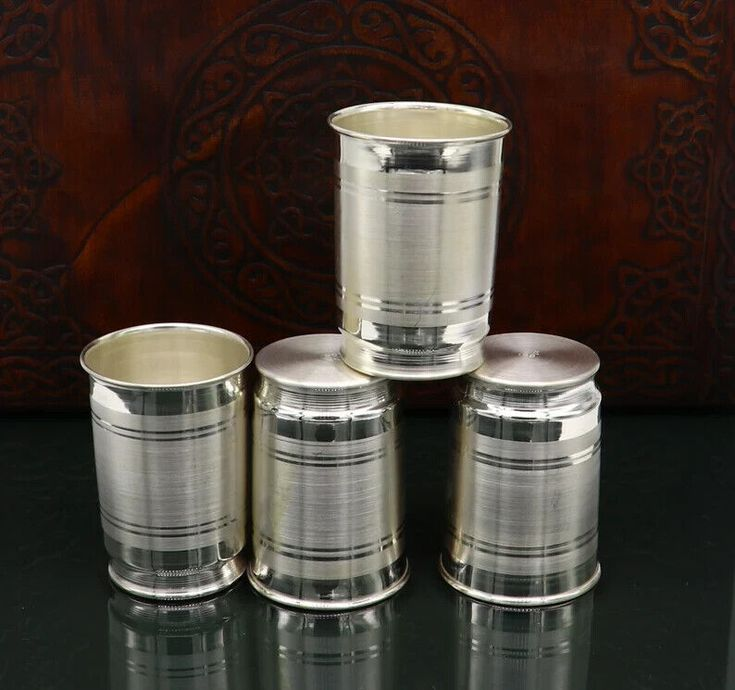 Identique à l'image