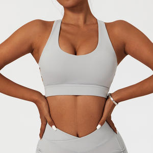 Soutien-gorge de sport pour femme en promotion – Haute qualité, extensible dans 4 directions, respirant, écologique, élasticité moyenne, XS personnalisable à l'avant - Product Image 4