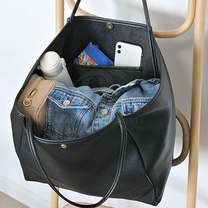 Sac à bandoulière pour femmes, design léger et durable, adapté au travail, aux voyages, aux tenues décontractées et aux occasions spéciales - Product Image 6
