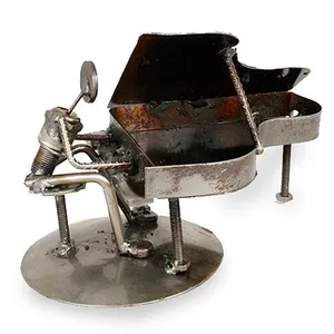 Sculpture de Grand Piano en Métal Faite à la Main avec Pianiste, Décoration de Table pour Amateurs de Musique, Idéale pour la Maison, le Bureau, le Studio et les Cadeaux - Product Image 3
