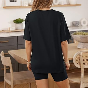Conjunto de Camiseta Lisa y Pantalones Cortos de Ciclismo para Mujer, Ajuste Holgado, Estilo Casual de Verano, Venta al por Mayor - Product Image 5