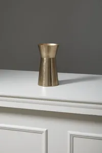 Vase à fleurs en métal fait main de luxe, support décoratif unique pour fleurs fraîches, fleurs séchées, fleurs artificielles, hôtel, restaurant - Product Image 2
