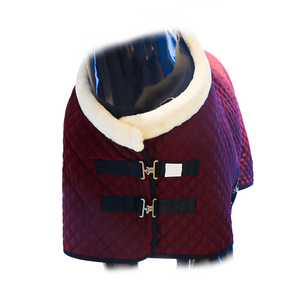 Couverture de cheval en polaire sherpa de haute qualité avec logo personnalisé, idéale pour l'hiver, en promotion, pour l'écurie et la protection contre les mouches - Product Image 2