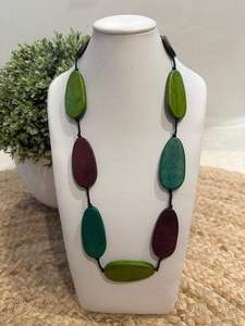 Elegant Vintage Geometric Acrylic Resin Bead <b>Necklace</b> Modern Stylish <b>Statement</b> Jewelry Unisex Lightweight Durable Accessory - Product Image 4