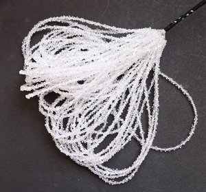 ลูกปัดควอตซ์เฮอร์คิเมอร์สีขาวใส AAA ขนาด 3-3.5 มม. ลูกปัดพลอยควอตซ์เฮอร์คิเมอร์แบบหยาบ คริสตัลเพชรธรรมชาติ - Product Image 1