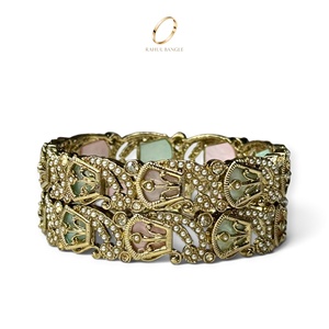 Ensemble de bracelets tendance en acier inoxydable plaqué or avec cristaux, strass et perles pour femmes, bijoux de mode haut de gamme pour mariage indien, vente en gros - Product Image 3