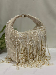Bolso de mano nupcial mini con borlas de perlas de marfil, adornado a mano para recepción de bodas, con flecos de cuentas para mujer - Product Image 2