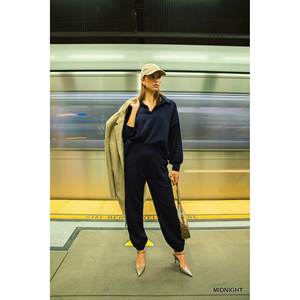 กางเกงจ็อกเกอร์แบบเชือกรูดของผู้หญิง umgee มีรายละเอียดตะเข็บด้านหน้า - Product Image 1