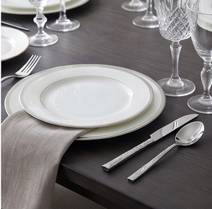 Ensemble de couverts modernes martelés et brillants en acier inoxydable poli miroir, résistant à la rouille, compatible lave-vaisselle, pour mariage et restaurant - Product Image 6