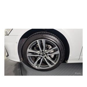 Audi A6 45 TFSI Premium 2024, 6,741 km, Volante a la Izquierda, Asientos de Cuero con Cámara Trasera - Product Image 5