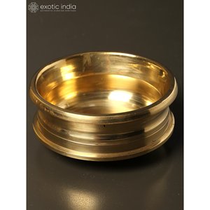 Petit Urli arrondi en laiton de 4 pouces fait à la main pour la décoration intérieure et les cadeaux Article fabriqué en Inde - Product Image 2