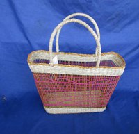 Tas Tangan Vietnam dari Rumput Laut yang Elegan dengan Pegangan Bambu Tekstur Alami untuk Toko Butik dan Koleksi Musim Panas di Pantai