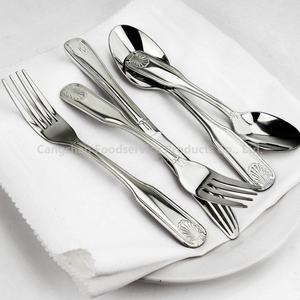 Nouvelle vaisselle Henry Foodservice 18/8 et 18/0 en acier inoxydable poli miroir pour la maison et la restauration - Product Image 3