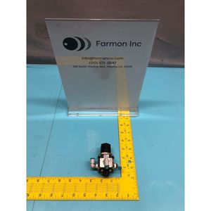 Régulateur de pression SMC SRH3010-01, 185000 - Équipements et pièces semi-conductrices de confiance à l'échelle mondiale chez - Product Image 2