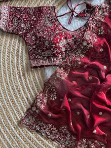Sari en satin de soie doux de créateur, tissu élégant et chemisier en soie raffinée, style traditionnel pour mariages et fêtes, vêtements féminins de haute qualité - Product Image 2