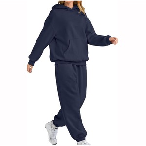 Chándal elegante para mujer, ideal para fitness, moda y uso diario. Chándal para mujer de alta calidad. - Product Image 4