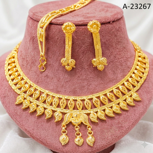 ชุดเครื่องประดับ MOLL JEWELLERS สไตล์อินเดียทันสมัย ชุบทอง 24K ทำจากโลหะผสมสังกะสีประดับเพชรซิร์คอนรูปดอกไม้ สร้อยคอพร้อมต่างหู สำหรับผู้หญิง เหมาะสำหรับงานหมั้นและงานแต่งงาน - Product Image 2