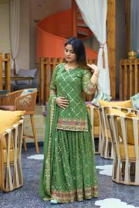 Ensemble haut, palazzo et dupatta en soie de chiffon avec broderie de sequins 5 mm, style ethnique régional, accessoires vestimentaires MW 5017 - Product Image 1