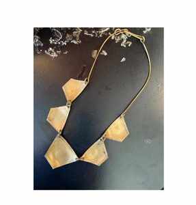 Collar étnico de latón para uso tradicional indio, collar de latón hecho a mano con diseño tribal para niñas. - Product Image 5