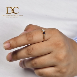 Bague ethnique en or jaune massif 14 carats avec diamant de laboratoire et saphir bleu royal de laboratoire, bijoux fins pour femmes certifiés IGI - Product Image 2