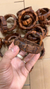 JIEYOU VIET NAM Natural agarwood <b>beaded</b> <b>bracelet</b> with elegant handmade design, lightweight aroma jewelry for daily wear and - Product Image 3