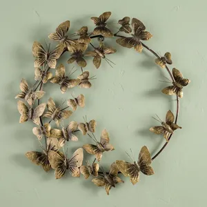 Elegante Corona de Mariposas de Metal Dorado, Impresionante Escultura de Pared Hecha a Mano, Marco Redondo Decorativo, Perfecto para Adornos Modernos del Hogar - Product Image 1