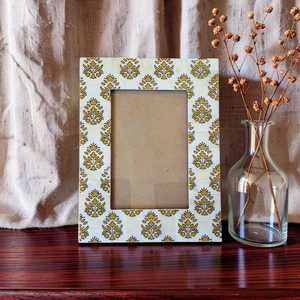 Marco de Fotos Antiguo Hecho a Mano con Hueso, Ecológico y Personalizado para Oficina, Sala de Estar, Dormitorio, Decoración Rústica al Mejor Precio - Product Image 1