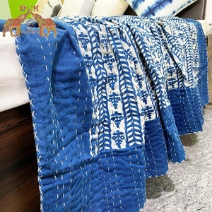 Cubrecama Acolchado Kantha de Algodón Azul Índigo de la Mejor Calidad, Estampado a Mano con Bloques Dabu, para el Hogar, Venta al por Mayor - Product Image 5