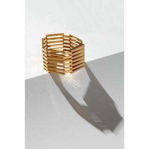 Ronds de serviette de mariage élégants et luxueux en acier inoxydable Décoration de table en vrac écologique Rond de serviette de qualité dorée - Product Image 1