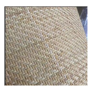 Rouleau de tressage en rotin naturel de haute qualité, idéal pour la réparation de sièges de chaises et la décoration intérieure de luxe - Product Image 1