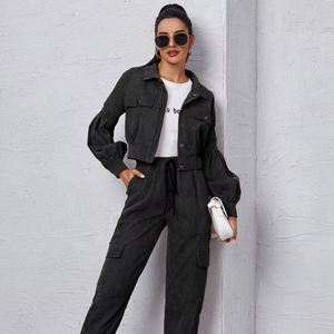 Conjunto deportivo para mujer, chándal ajustado de algodón y poliéster con capucha y cremallera, pantalones jogger transpirables y elásticos para gimnasio. - Product Image 1