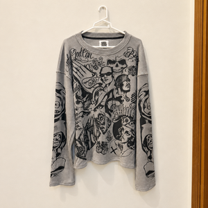 Maglia da Uomo Grigia a Maniche Lunghe con Grafica, Girocollo, Stile Streetwear, in Maglia Pesante 2026 - Product Image 1