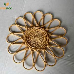 Vente en gros de sets de table ronds faits à la main en bambou de style classique écologique table à manger facile du Vietnam - Product Image 4