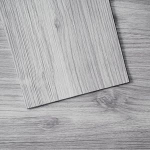 20 Baldosas de Vinilo Autoadhesivas con Diseño de Madera Gris Claro, 36 x 6 Pulgadas, 0.62mm de Grosor, para Cocina y Decoración del Hogar - Product Image 1