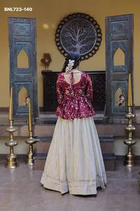 Magnifique collection de lehenga et de blouses peplum entièrement brodées et ornées de sequins, fournisseur de Surat. - Product Image 3