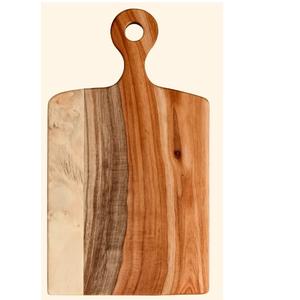 Planche à découper en bois pour fromage, pain, légumes, fruits ou pizza, finition en résine, élégante - Product Image 3